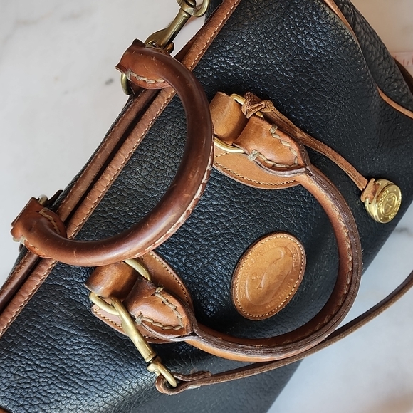 Vintage Dooney & Bourke Speedy Crossbody Shoulder Bag - Picture 11 of 17